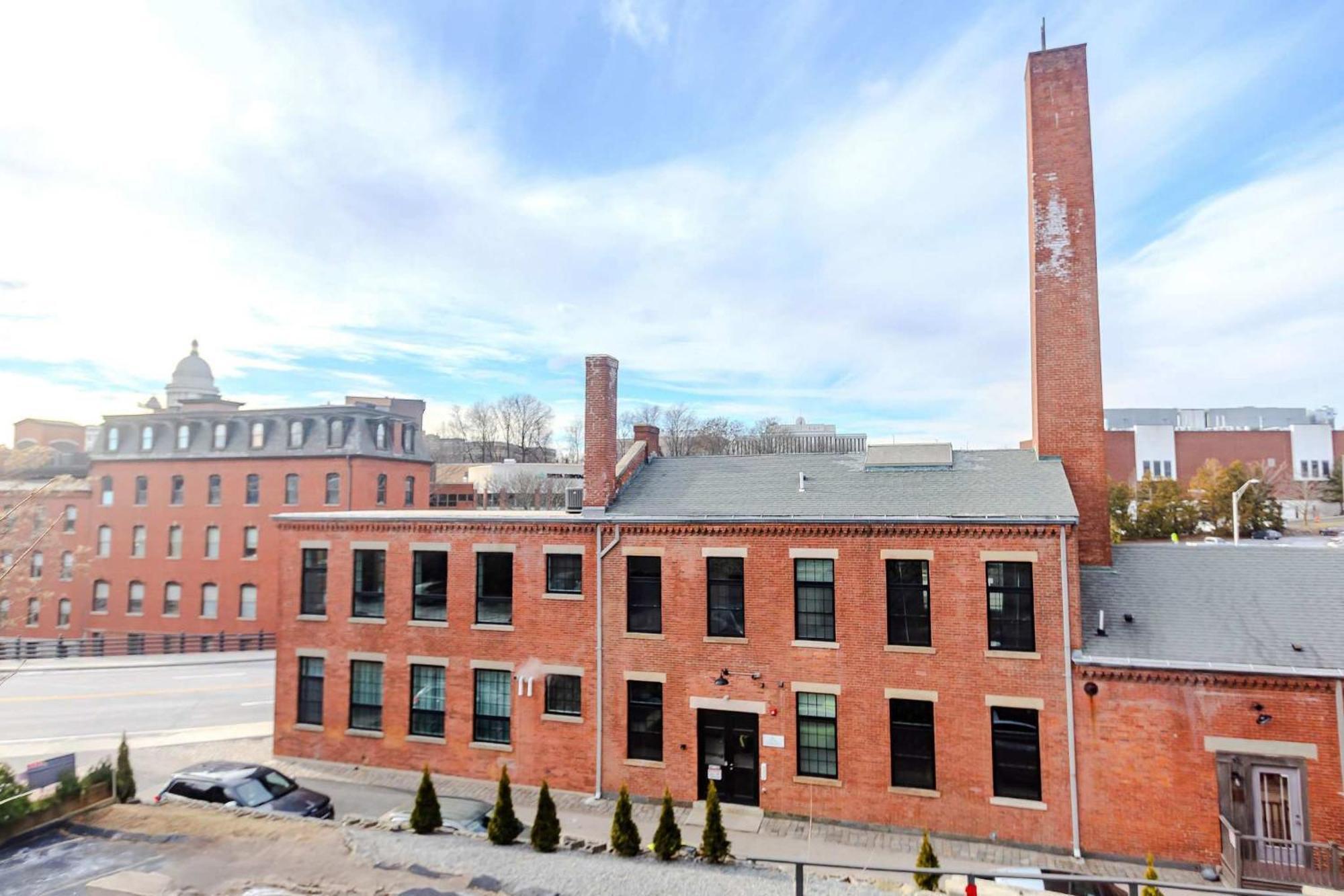 Jennifer'S Riverfront Foundry Apartment Downtown Providence Exterior photo